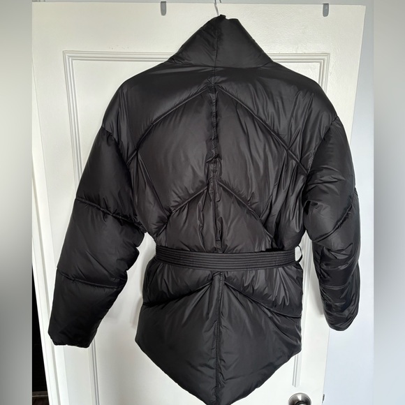 Frame Wrap Puffer Jacket - Picture 3 of 9